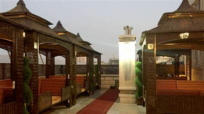 رستوران بام هتل منجی مشهد رستوران بام هتل منجی مشهد